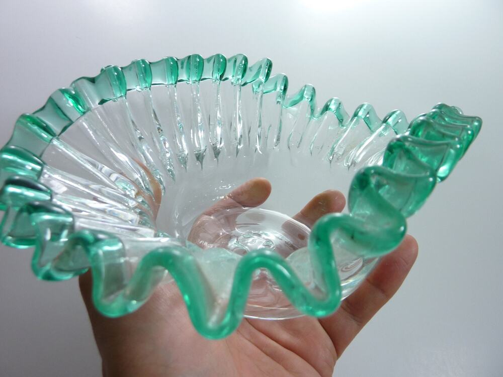Vintage Hand Blown Glass Ruffle Bowl Clear Turquoise Blue Trim Fluted Catchall